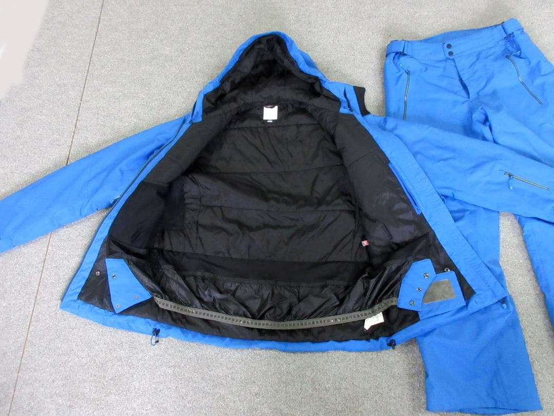 GOLDWIN　Lサイズ　スキーウェア上下セット 青