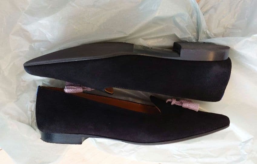 Chatelles 黒 ポインテッドトゥ シューズ