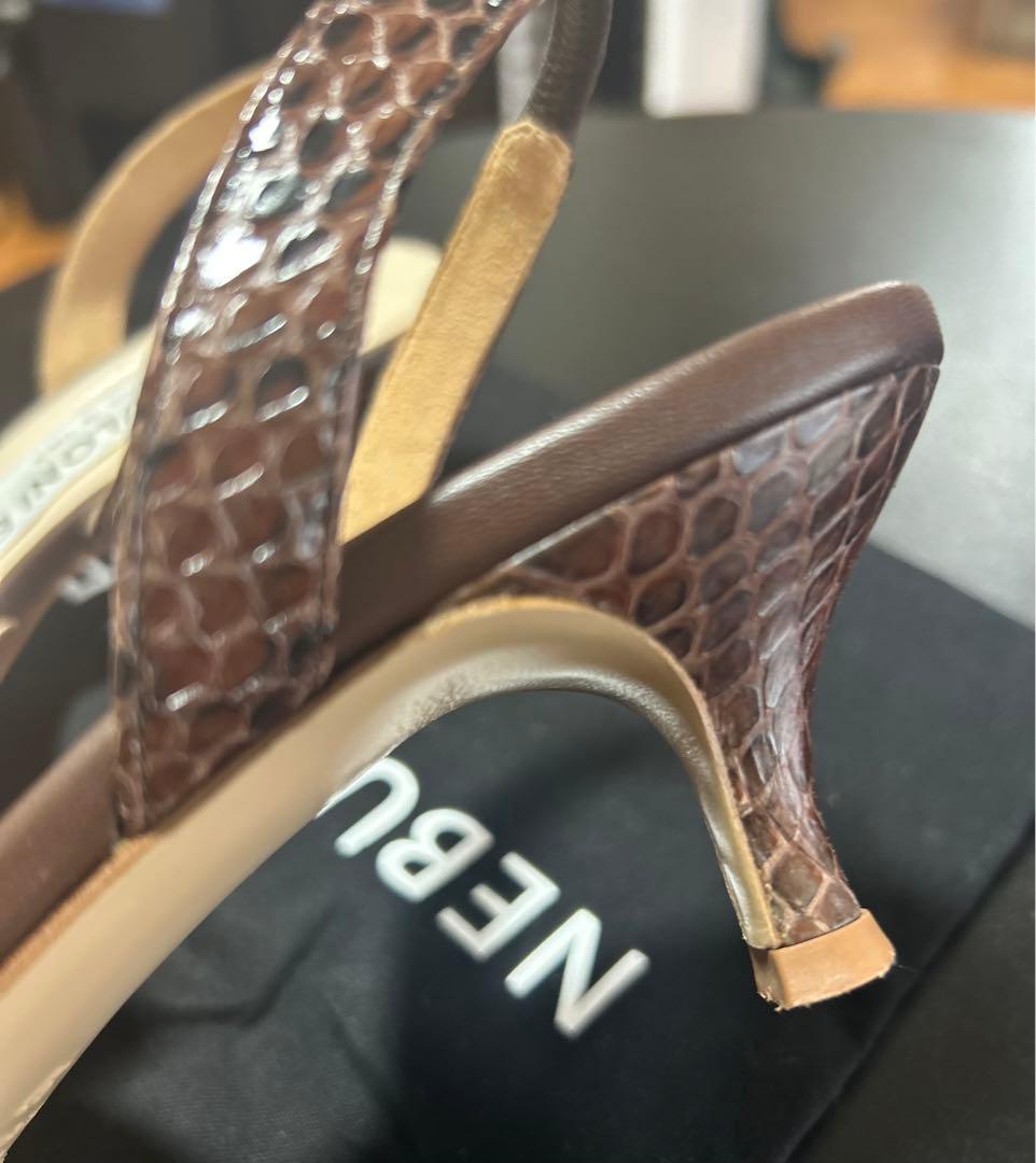 ネブローニ リネン パイソン コンビバックストラップパンプス 37.5