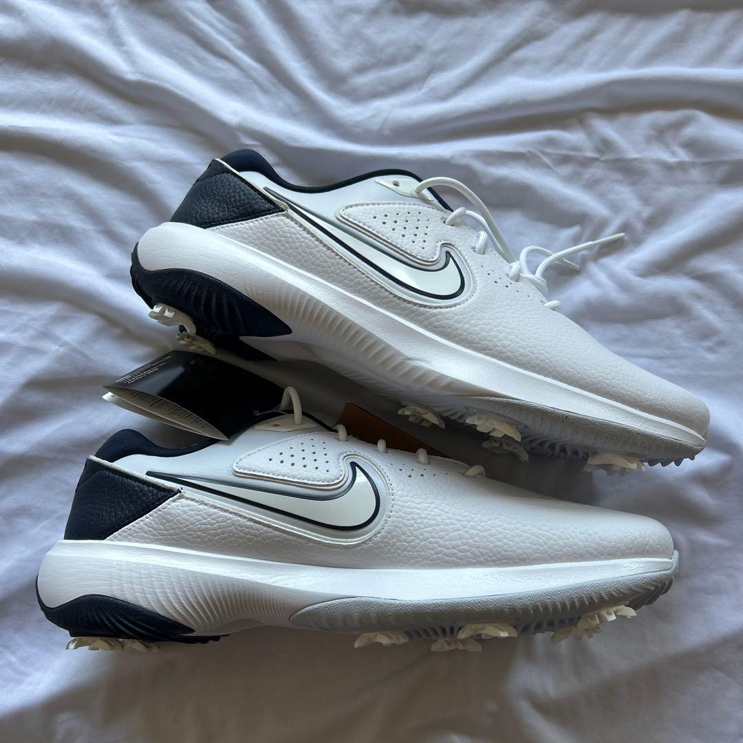 値下げ 新品未使用 30.0cm ナイキ ビクトリー プロ 3