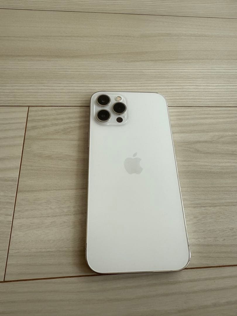 【美品】iPhone12proMax シルバー 256GB SIMフリー