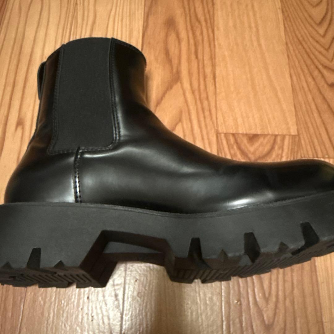 【 ZARA 】 チャンキートラックソール チェルシーブーツ （42）