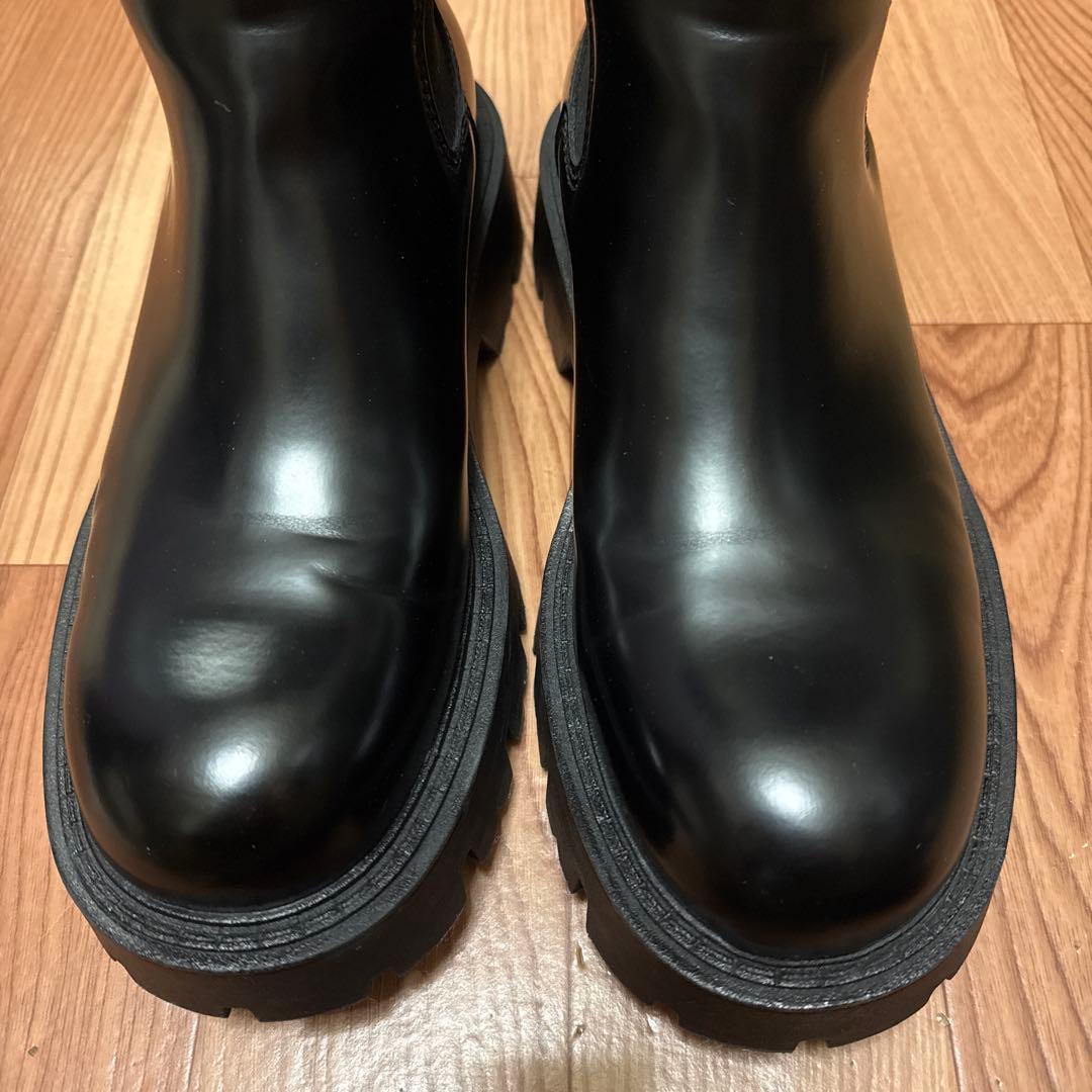 【 ZARA 】 チャンキートラックソール チェルシーブーツ （42）