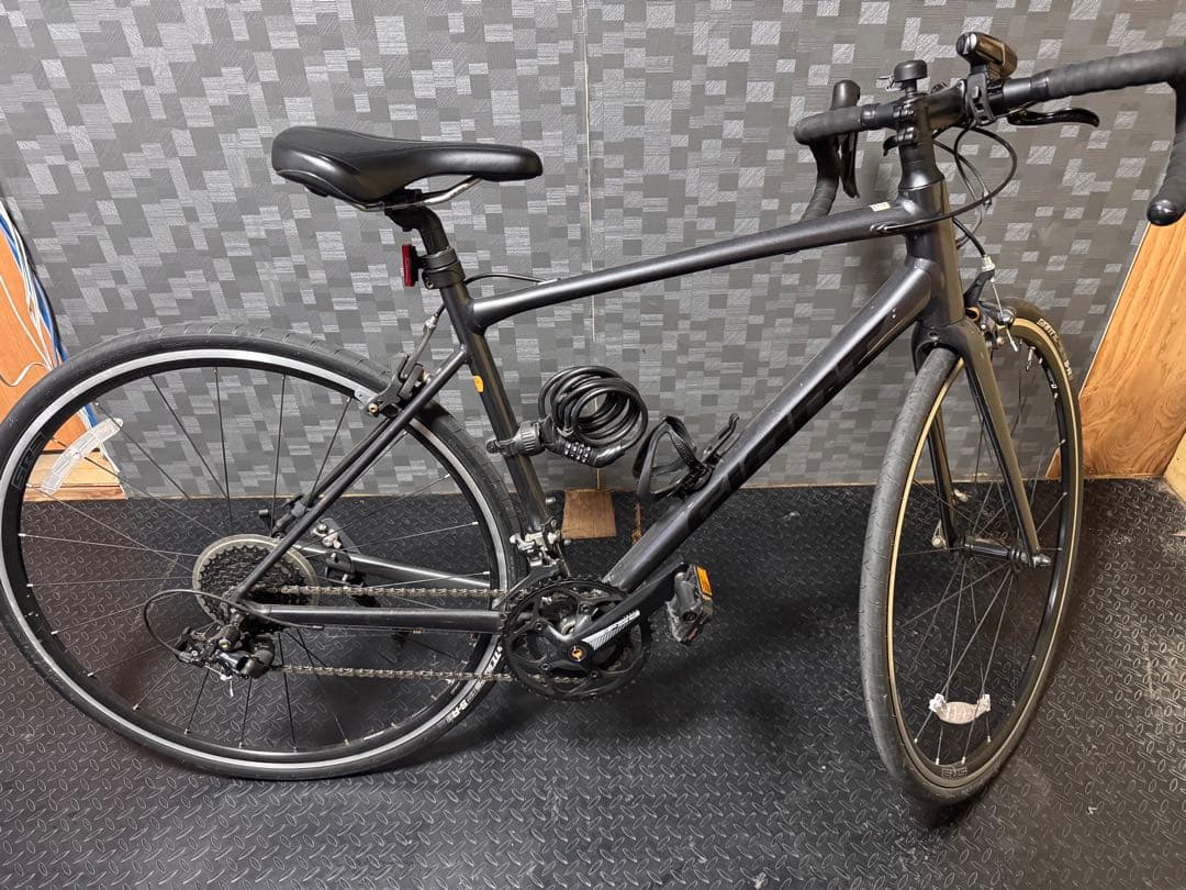 GIANTロードバイク「CONTEND 2」