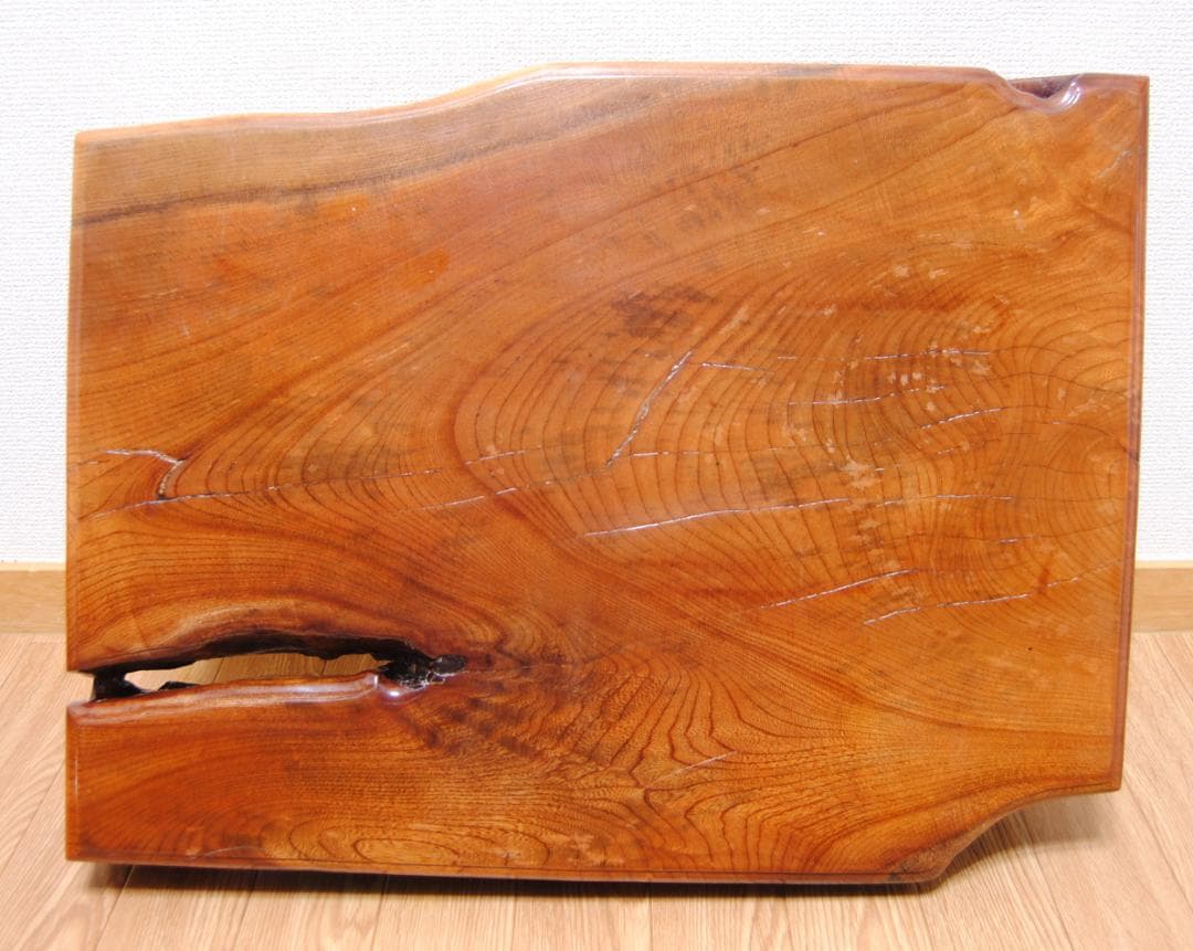 欅？ の花台  木　敷台  一枚板　テーブル 板厚６ｃｍ