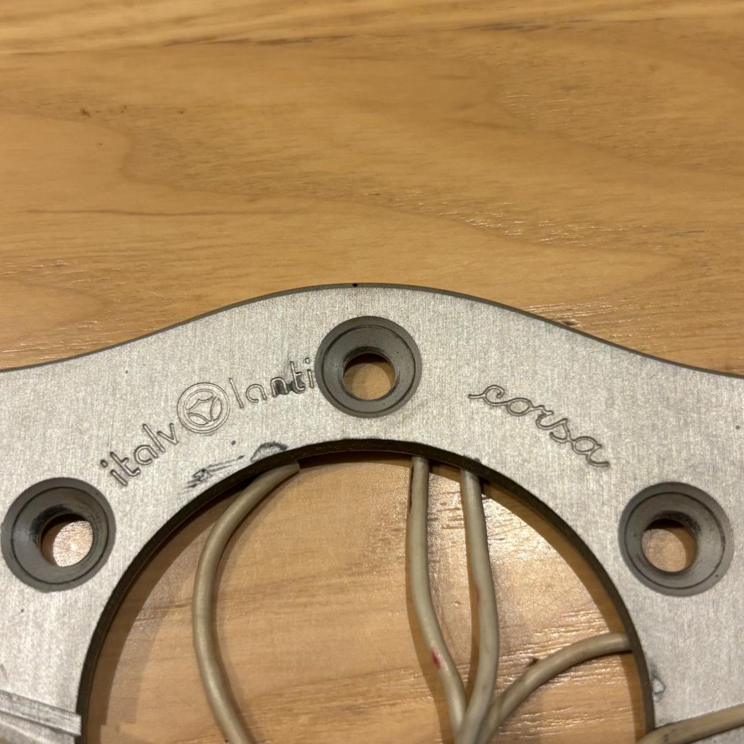 italvolanti イタルボランテ コルサ ステアリング（コード要配線）