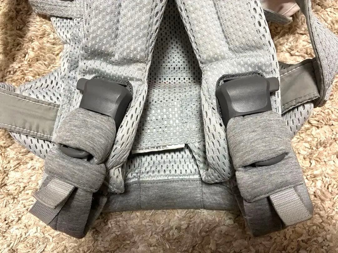 ✴︎BABYBJÖRN 抱っこ紐 ✴︎シルバー✴︎ベビービョルンハーモニー✴︎