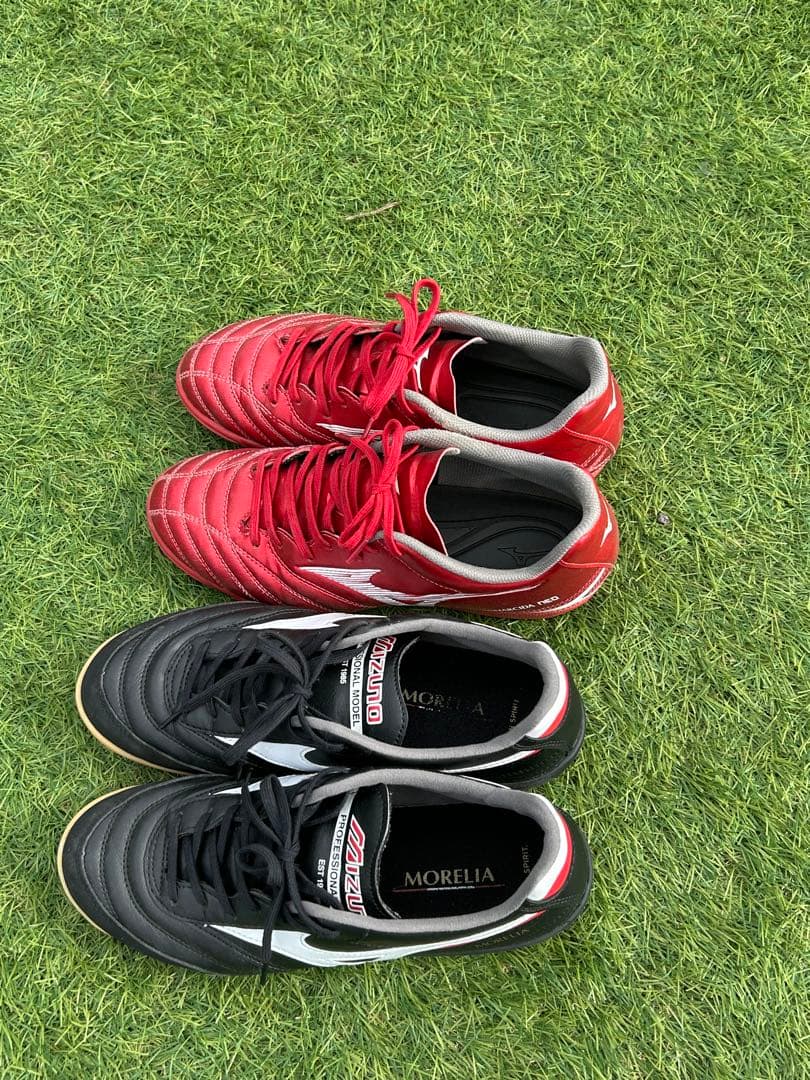 Mizuno MORELIA フットサルシューズ 黒/赤