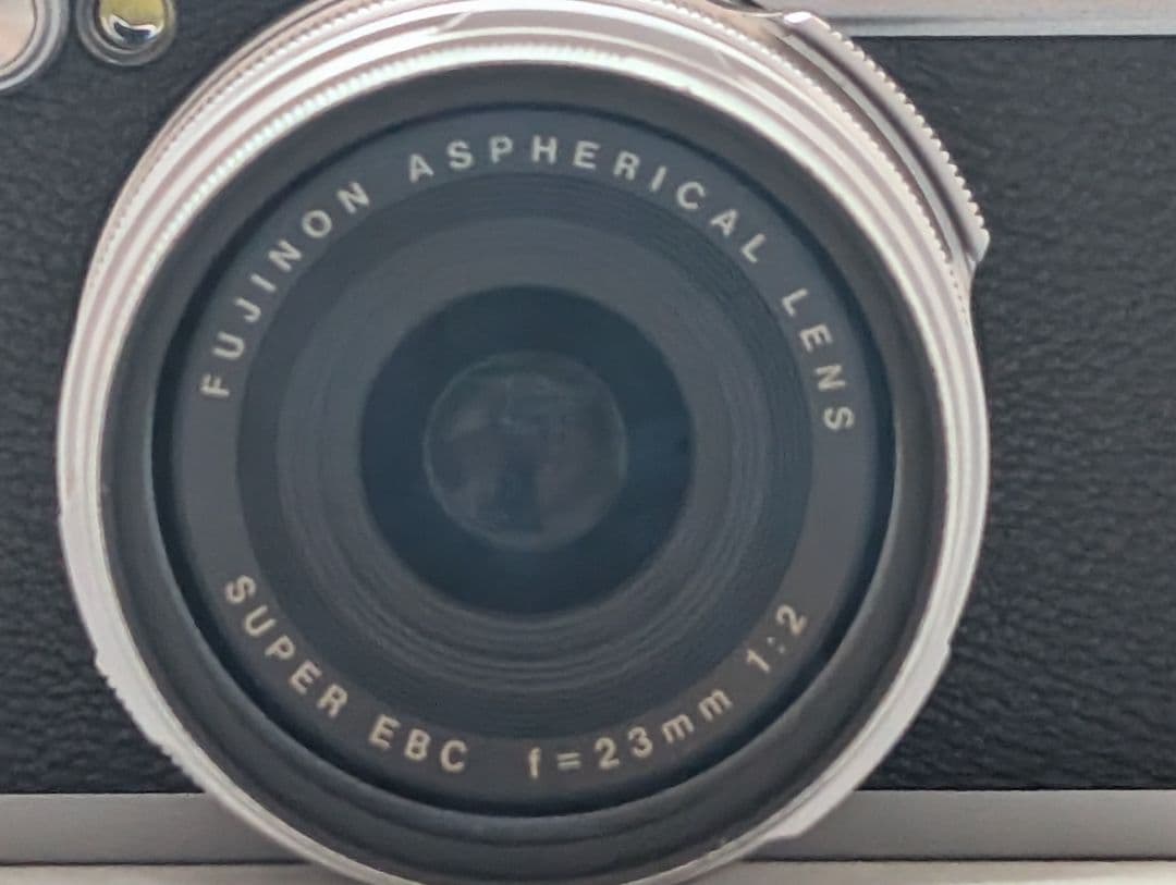☆希少な初代機☆ フジフィルム X100 フジノン 23㎜ F=1:2 実用品