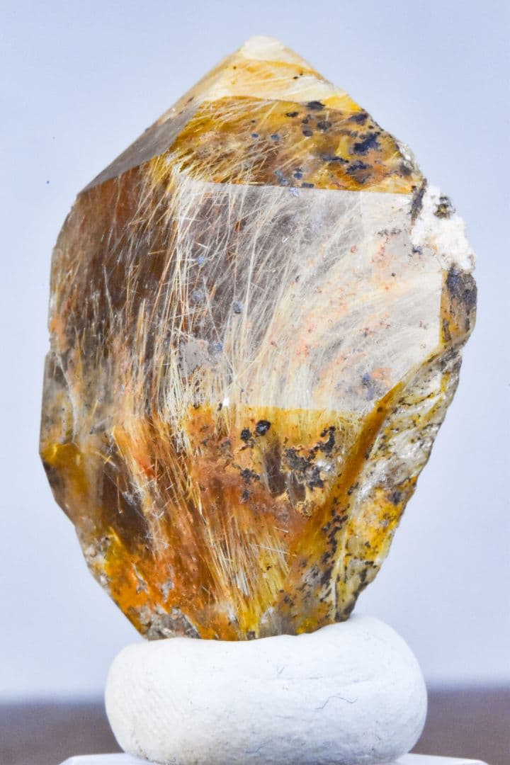 ザギ・マウンテン産 ルチルインクォーツ DT 02