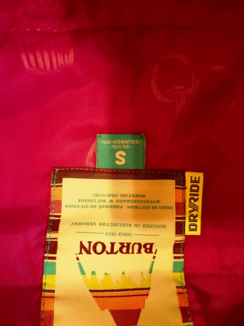 BURTONキッズウエア