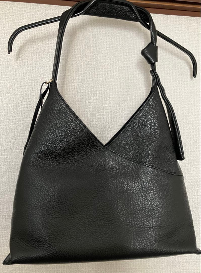 銀座かねまつ　ショルダーバッグ　黒