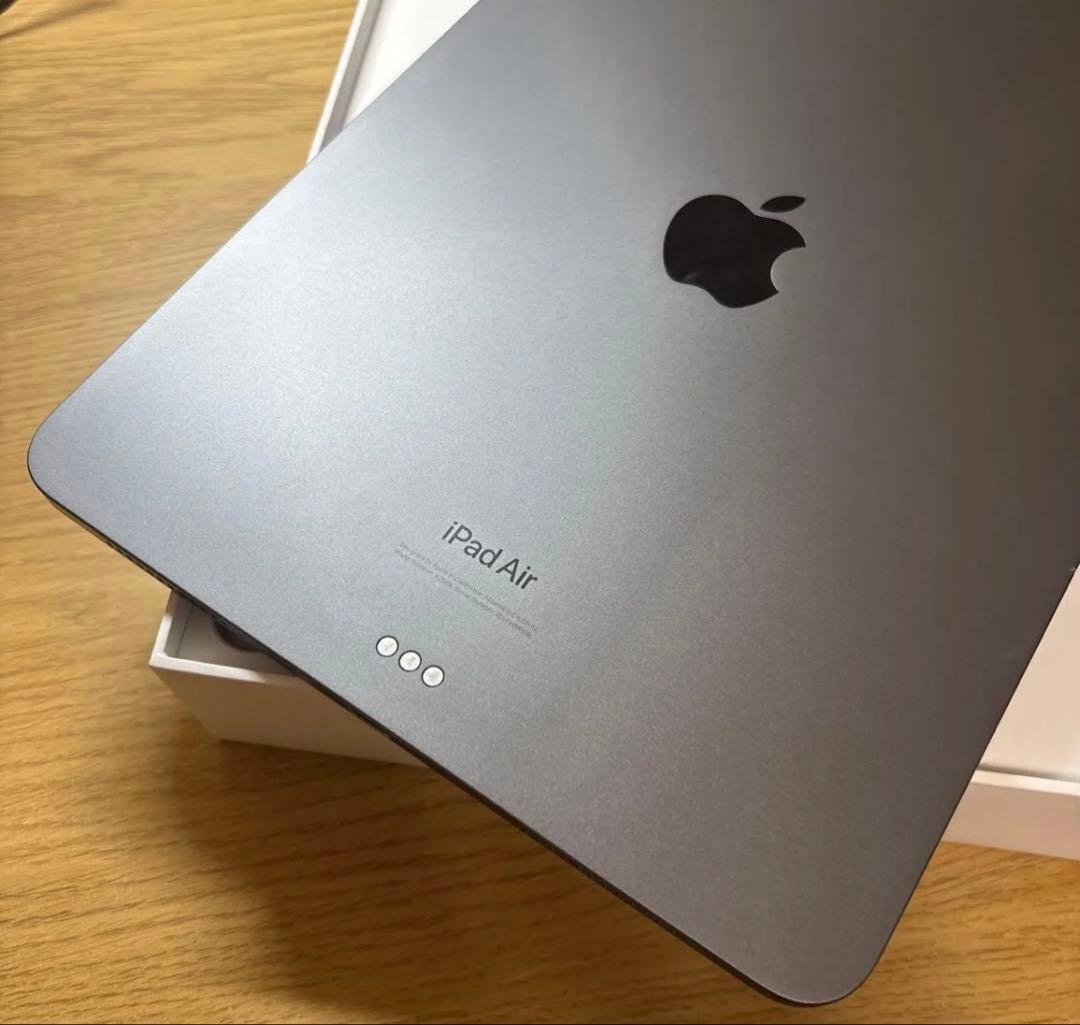 Apple iPad Air 第５世代Wi-Fi 64GB スペースグレイ　美品