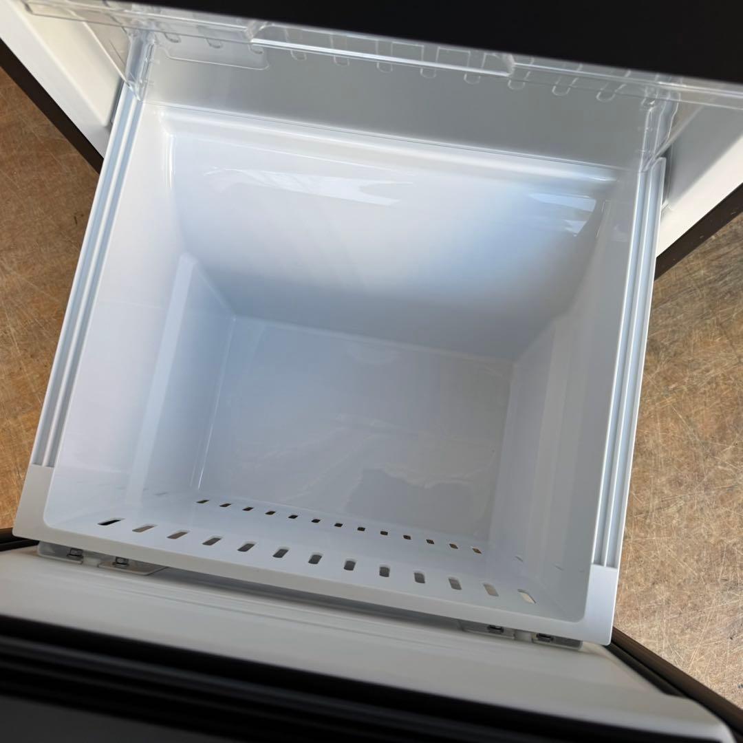 57⭐️2023年製美品★パナソニック冷蔵庫　ブラック黒　インバーター　一人暮らし