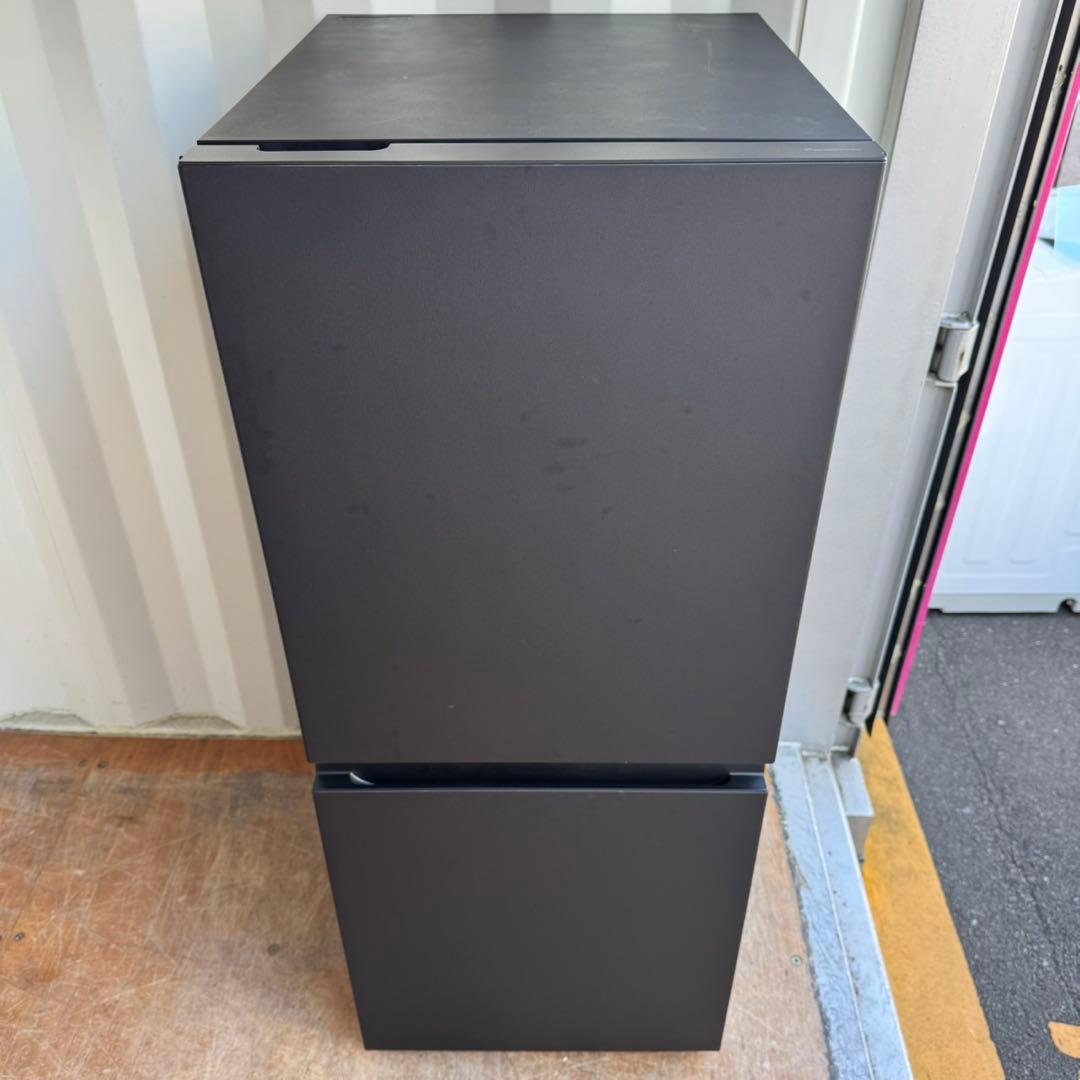 57⭐️2023年製美品★パナソニック冷蔵庫　ブラック黒　インバーター　一人暮らし