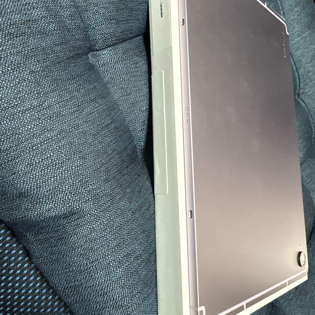 Samsung Galaxy Tab S9 FE 本体 パープル　ケース付き