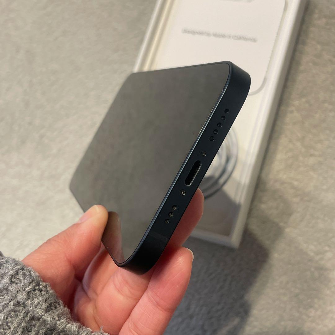 【美品】Apple iPhone 13 128GB 本体