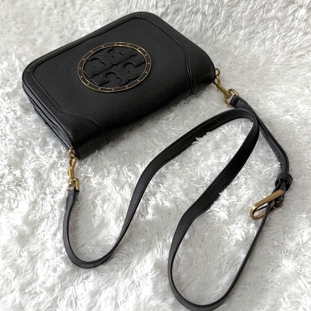 【極美品】 トリーバーチ ショルダーバッグ 2way 黒 フラップ ビックロゴ