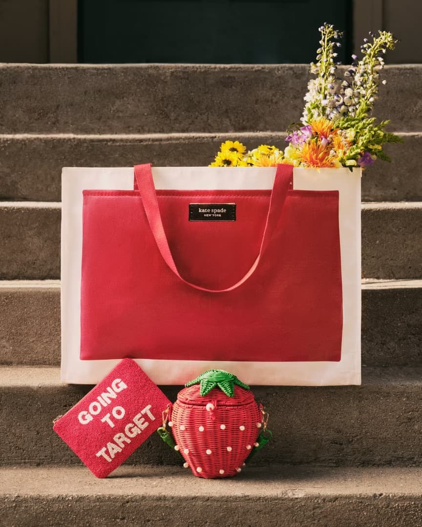 【完売品】限定販売⭐︎ kate spade イチゴ型パールかごバッグ