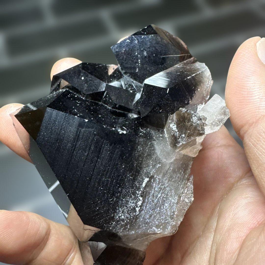 【極上品】アーカンソー産　黒水晶