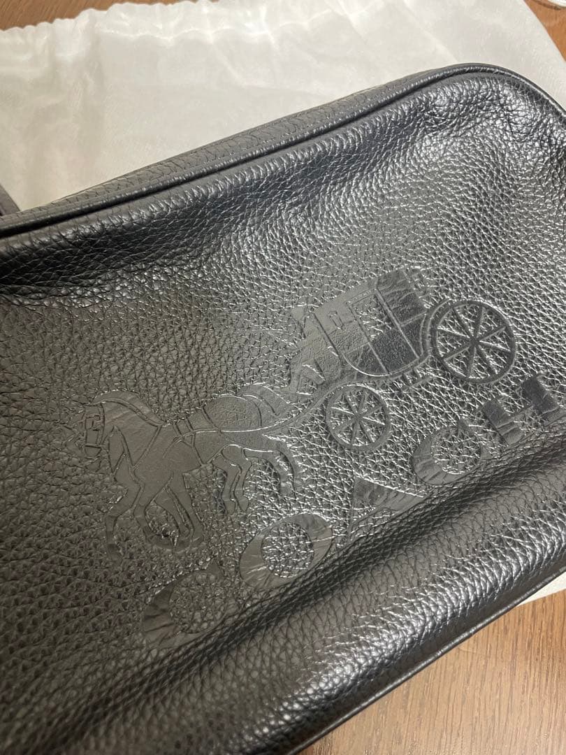 COACH コーチ 馬車ロゴカメラバッグ ショルダーバッグレザー F75818