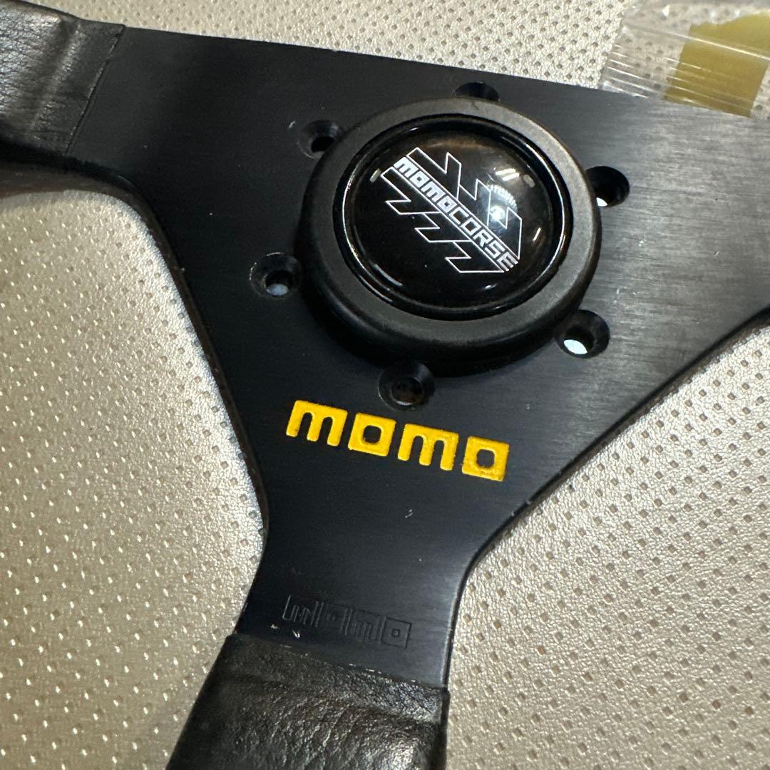 ゆ*様 [当時物]momo VEROCE RACING(V35) ステアリング