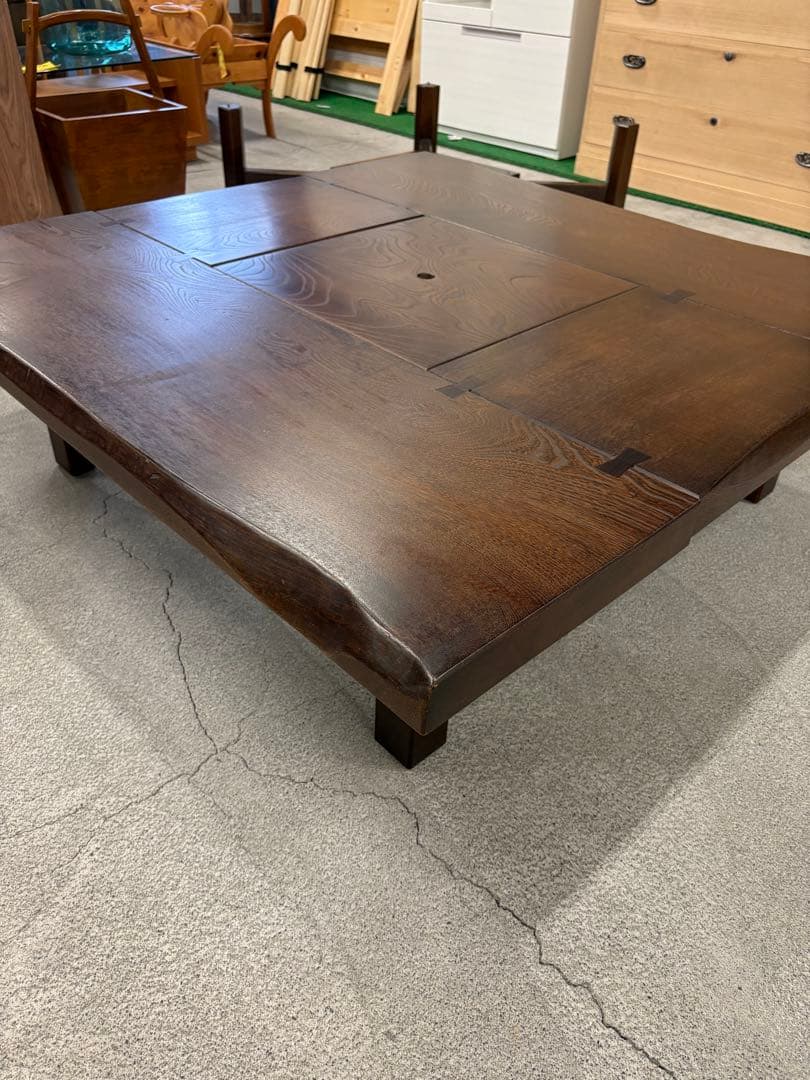 囲炉裏　ダイニング　座卓　天然木　無垢材　南部鉄