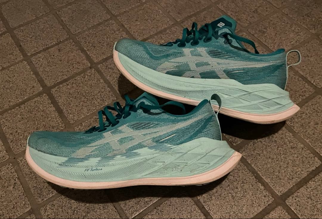 アシックス スーパーブラスト2 25.5