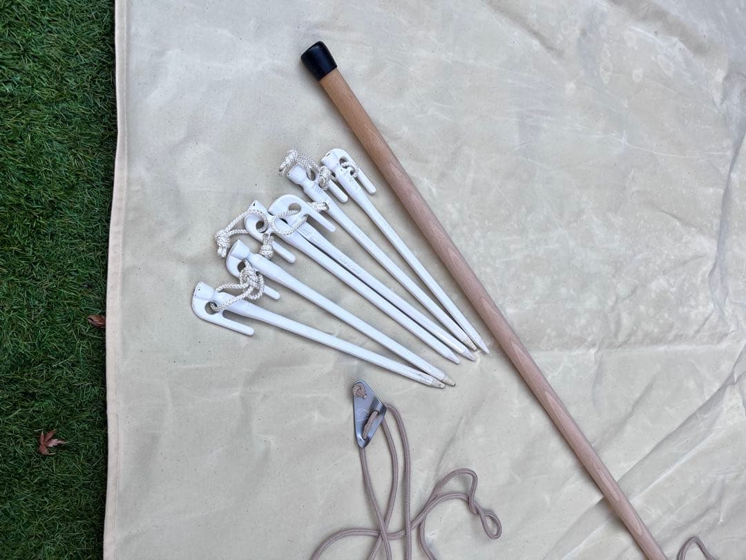 ウィンドウスクリーン　キャンプ　アウトドア　陣幕