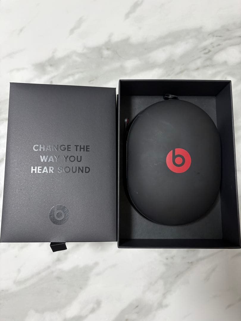 Beats ヘッドフォン