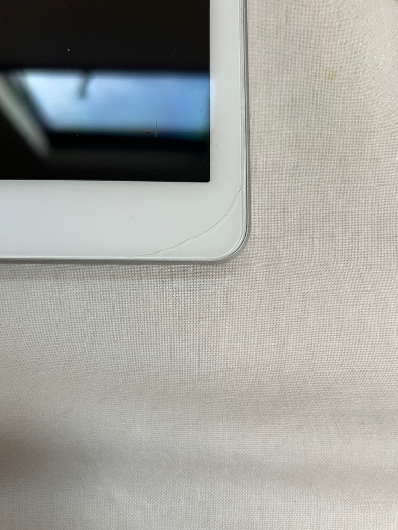 Apple iPad (第6世代) 本体32GB