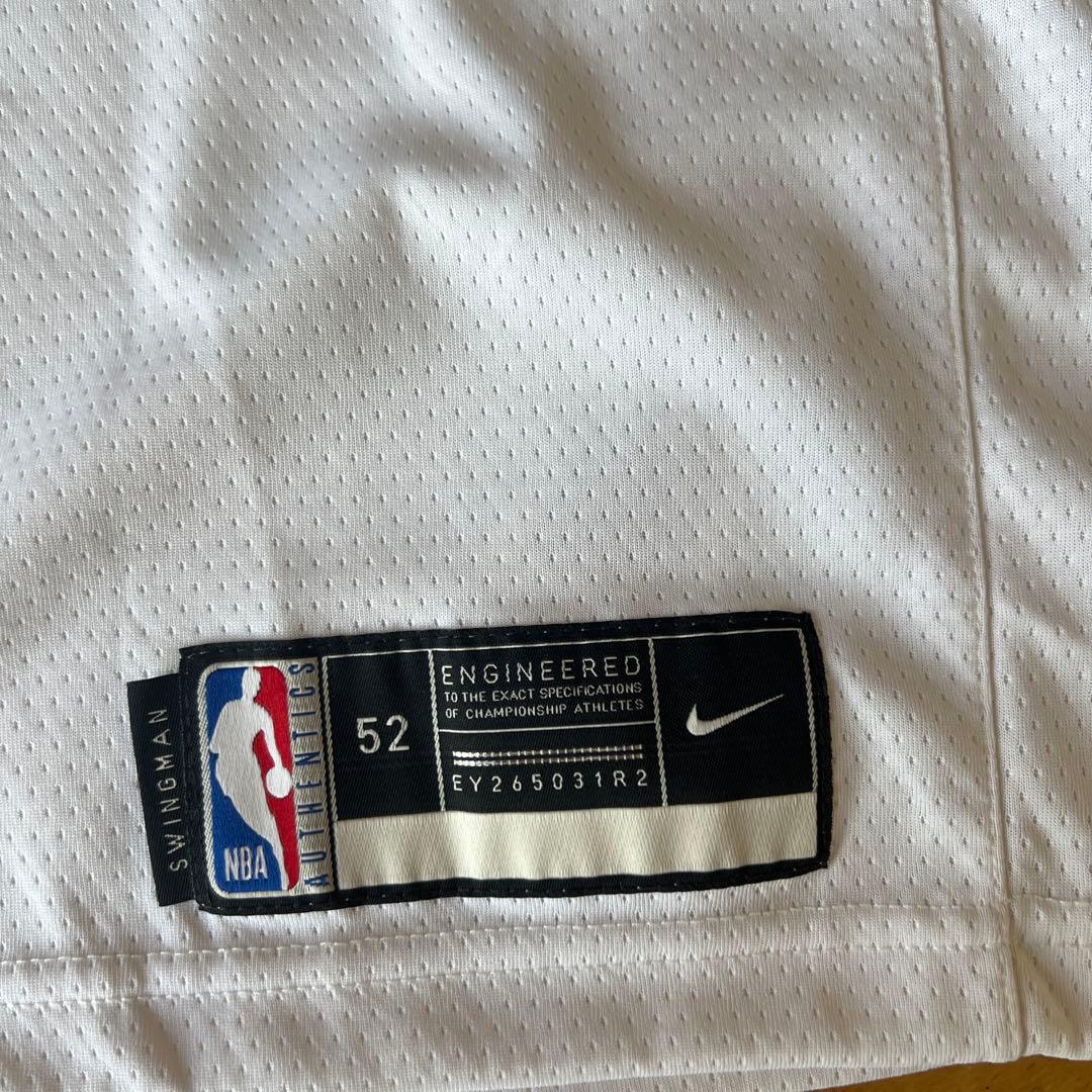 レブロン・ジェームズ　ロサンゼルスレイカーズ　XL 公式　6番