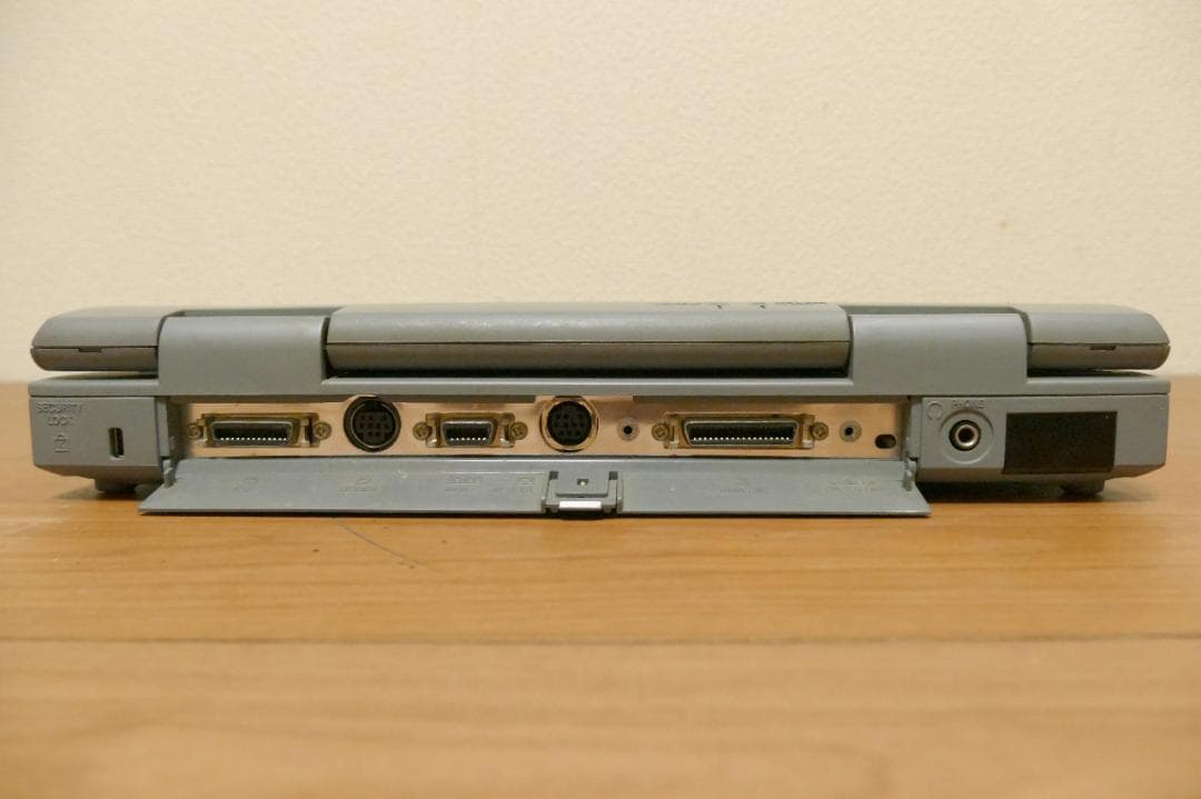 NEC PC-9821 La10/5 model B （Aile）【ジャンク品】