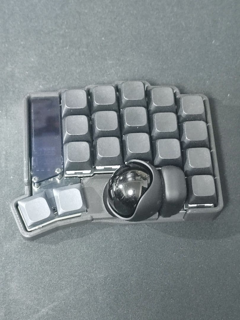 【新品未使用】keyball39 黒仕様　完成品　TRRSメタルケーブル