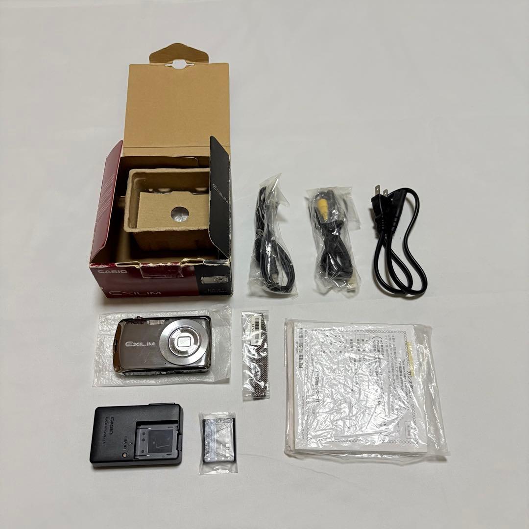 CASIO EXILIM EX-Z1 コンパクトデジタルカメラ