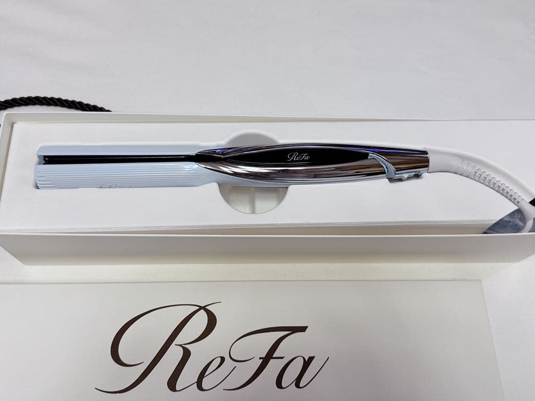 ★セール★ 美品　ReFa ストレートヘアアイロン ホワイト/シルバー