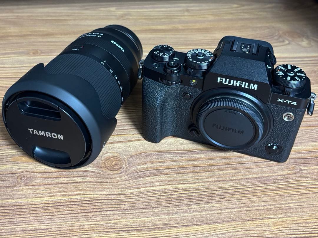 m*1様 【最終価格】Fujifilm XT4 富士フイルム　タムロン18-30