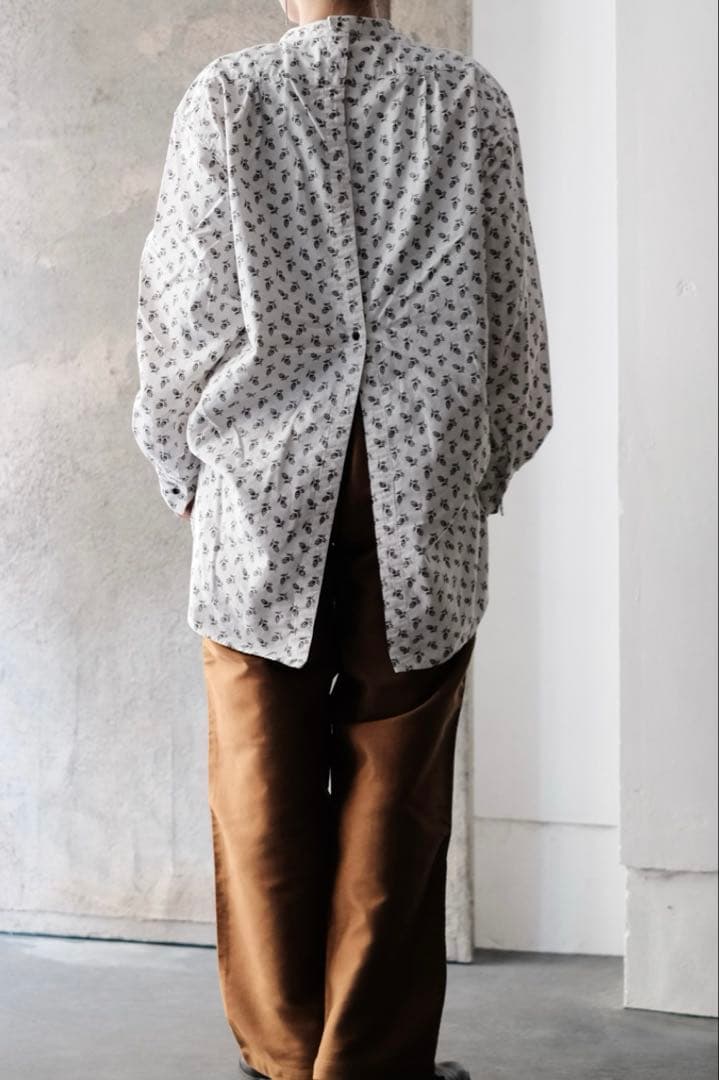 Outil「CHEMISIER CORSIER」