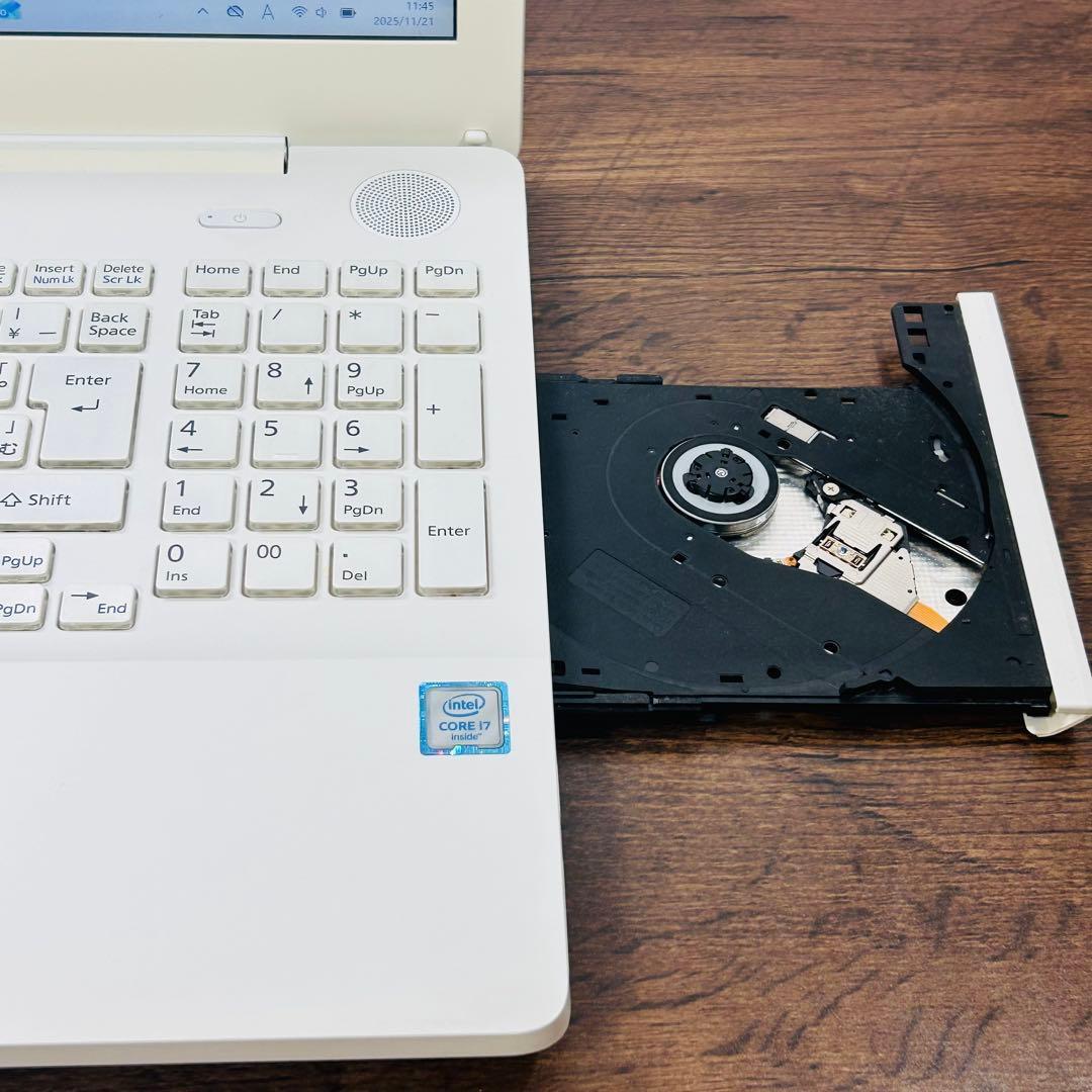 メモリ32GB/SSD512GB 高性能i7 ノートパソコン Windows11