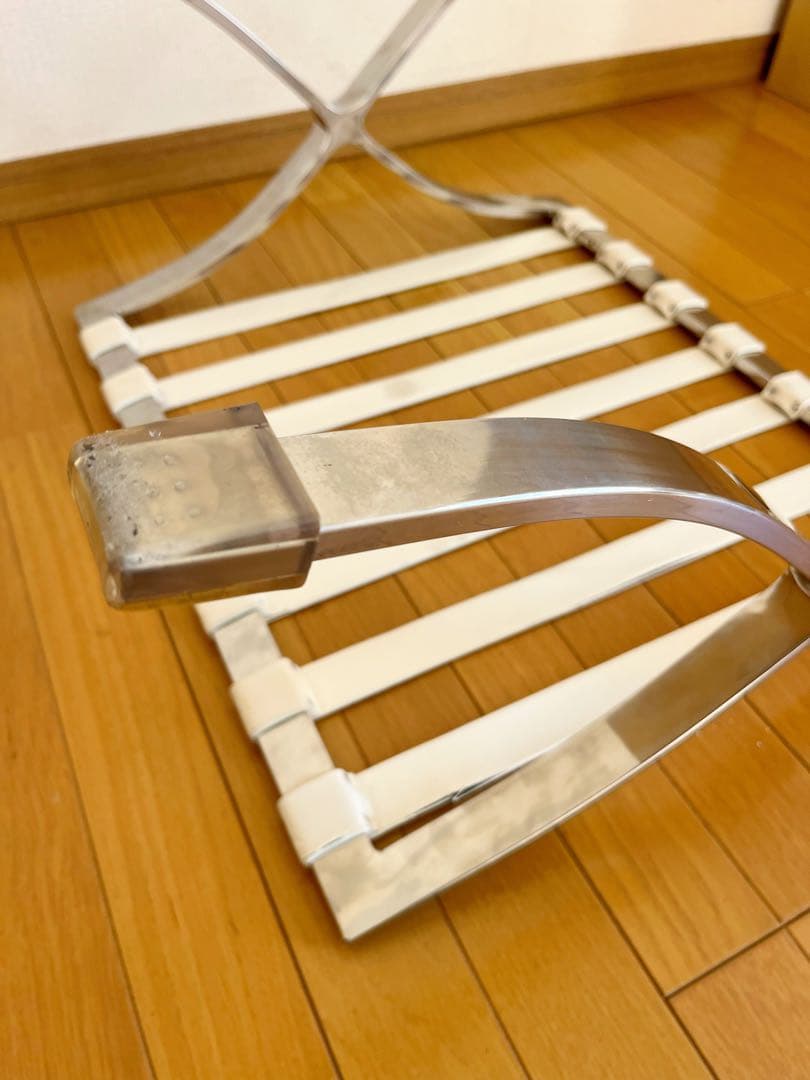 『バルセロナチェア』オットマン リプロダクト品　ダメージあり