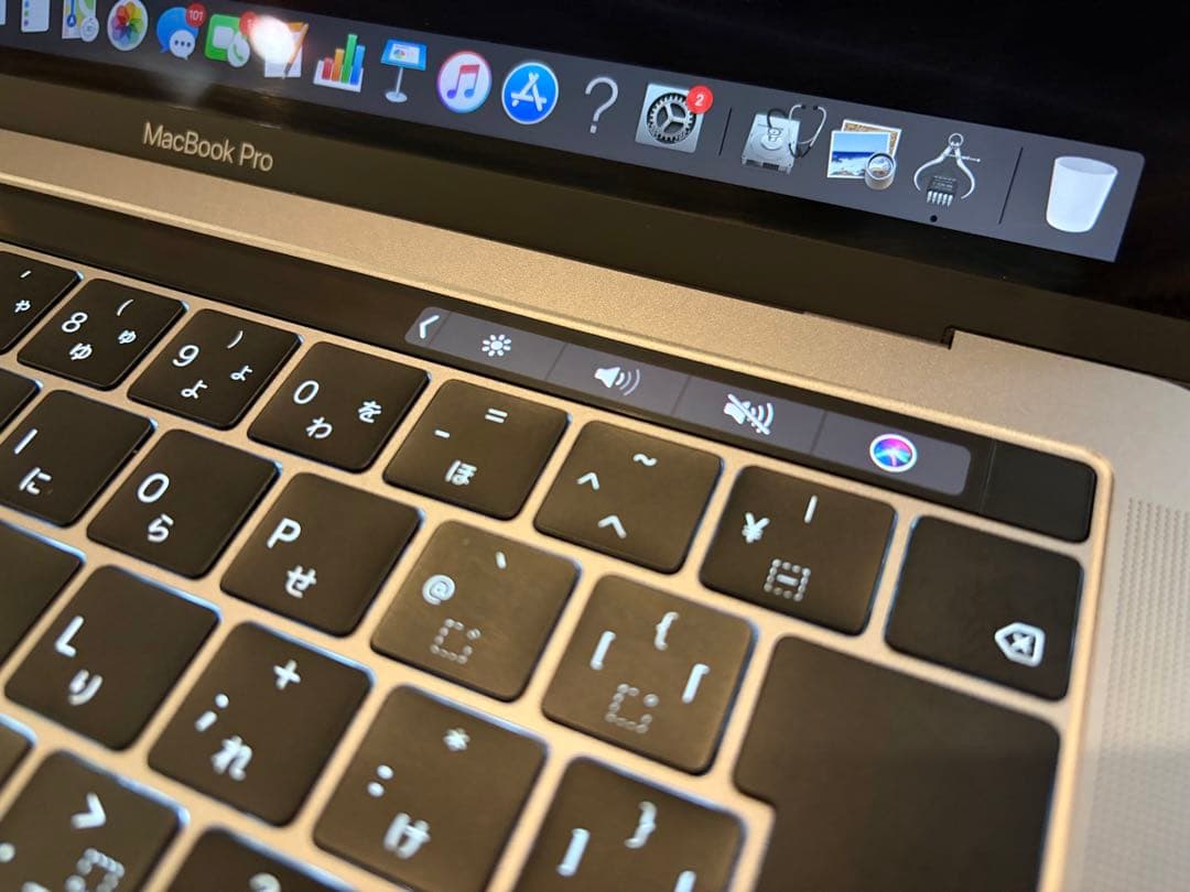 【美品】MacBook Pro 13インチ 2019スペースグレイ A2159