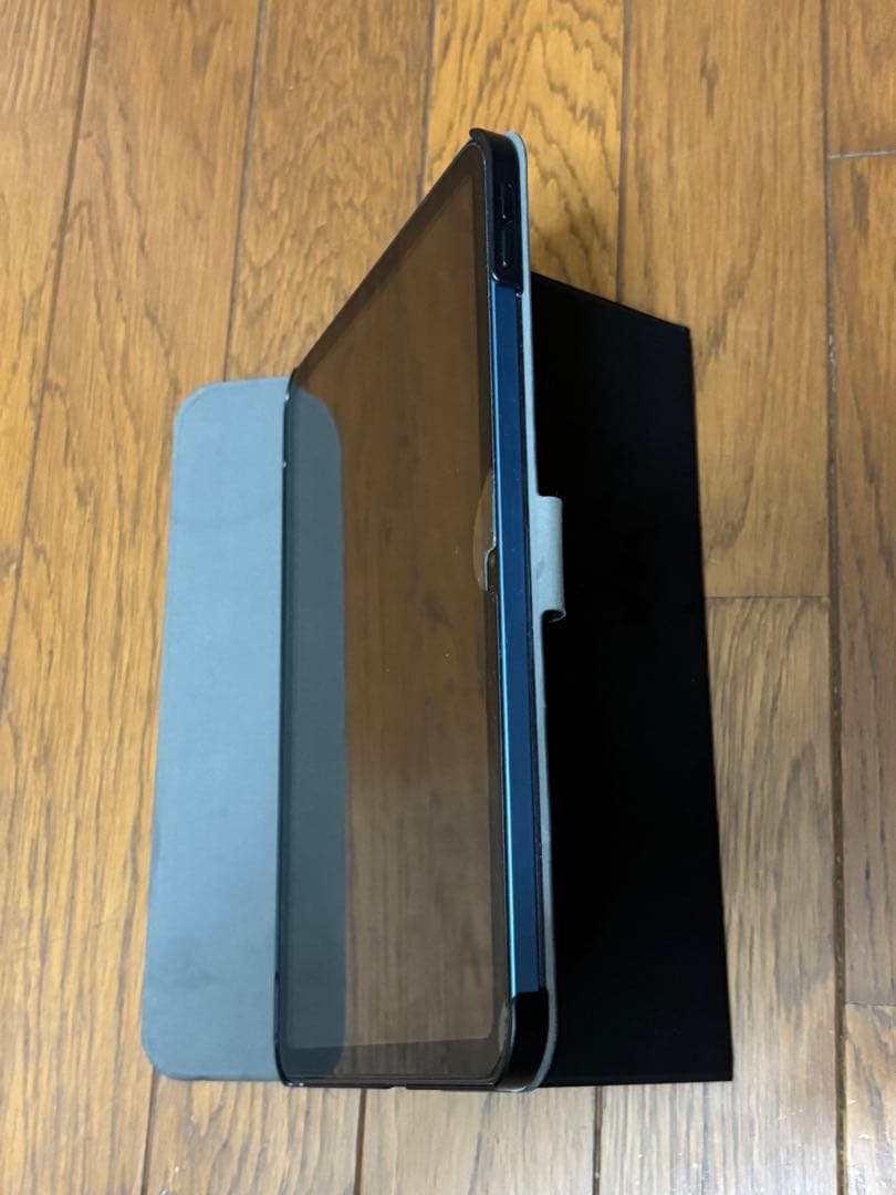 Apple iPad 本体 ブルー 箱付き　第10世代　64GB