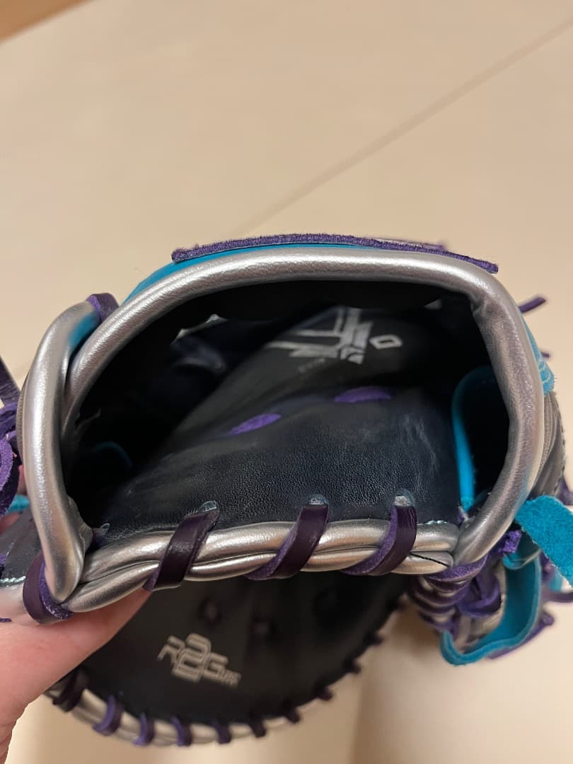 美品　Rawlings HYPER TECHファーストミット