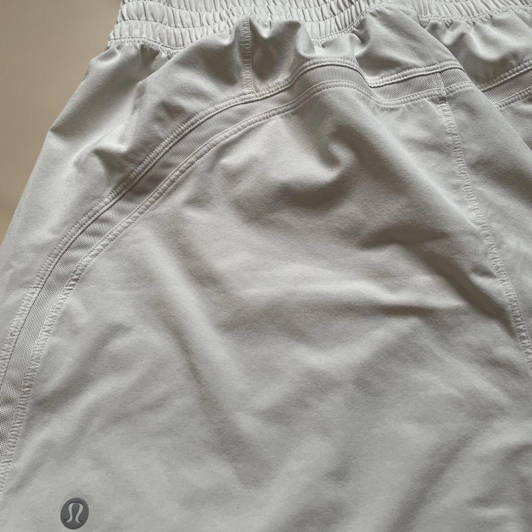 Lululemon グレー ショーツ ウエストゴム