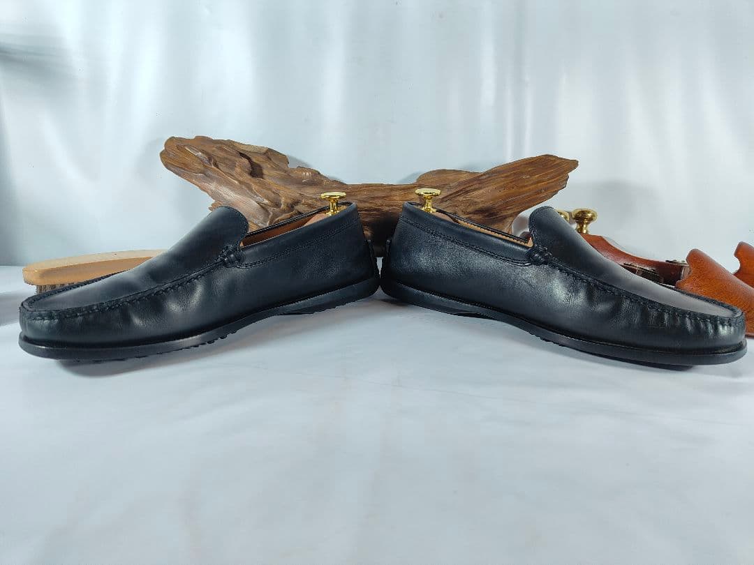 user_a81419c4　　　　　　　　　　　　　　　【美品】TOD'S