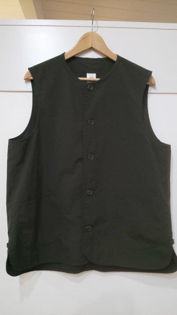 【ARAN】ナイロンタフタベスト