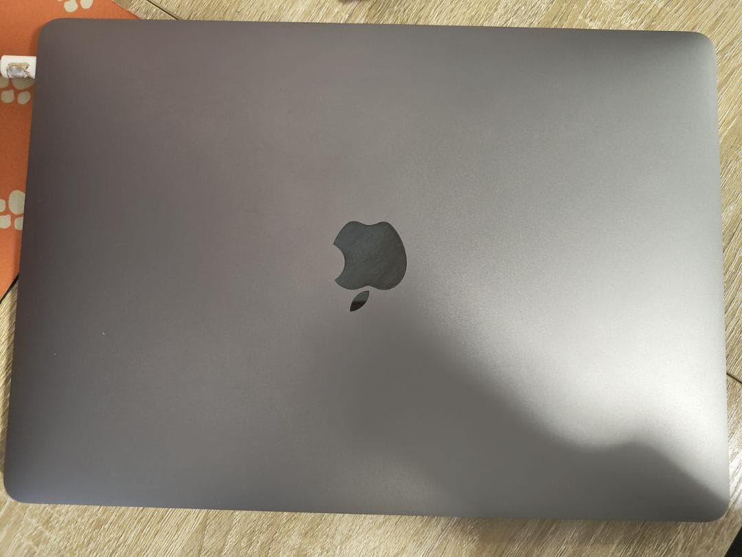MacBook Air 13インチ M1 スペースグレー