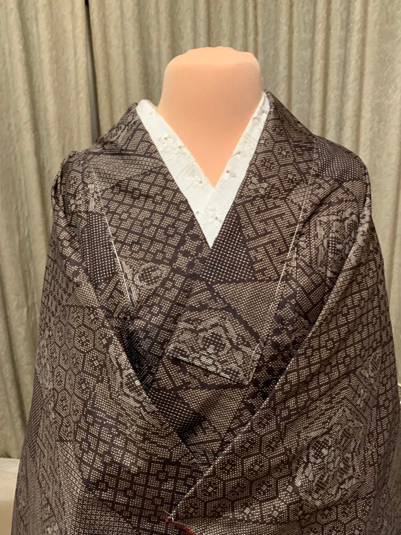 140 正絹　本場泥染大島紬（しつけ有り）