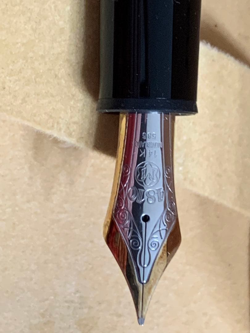 MONTBLANCの万年筆