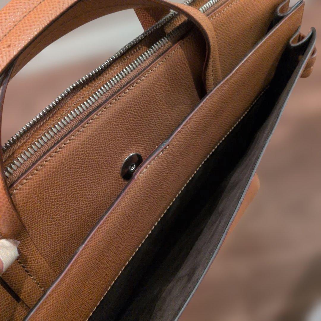 北*拳様 新品　傷有　アルマーニ　オレンジレザートートバッグ